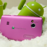 Android 妝可愛：SE X10 mini pro 小粉紅新上市