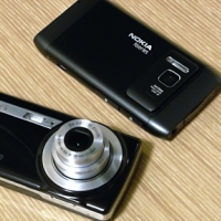 千萬畫素大亂鬥！Nokia N8 vs. Altek T8680 HD 拍照對尬