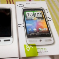 HTC Desire  白 ( 開箱囉!!!)