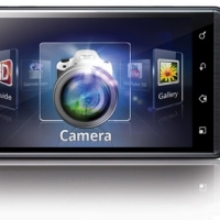 【MWC11】LG 正式發表 Optimus 3D,跑出 2958 超高分