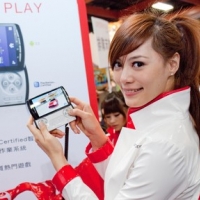 【現場】十五台 Xperia PLAY @ 台北電玩展，多人對戰打過癮！