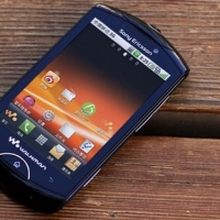 SE 新款 Walkman WT18i 發表,大陸專用!
