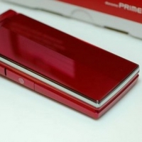 DOCOMO 2011夏季官方解鎖震撼彈 高規防水七彩燈光美人新機SH-10C閃亮登台