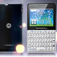 雙卡 + 觸控 + QWERTY MOTO EX223 上市