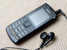 Nokia X1-01 實測：雙卡雙待 + 高品質喇叭！