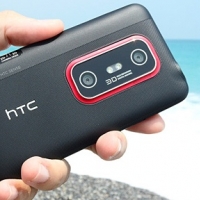 立體新世界　HTC EVO 3D 影音完整解析