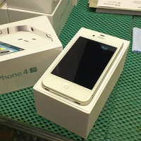 iPhone 4S 水貨試用 (一) 首賣零時差開箱
