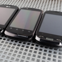 雙卡有智慧：MOTO、LG、Huawei 新機比一比