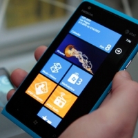 【CES12】Nokia Lumia 900 發表,螢幕變大、升級 LTE