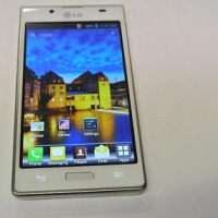 LG Optimus L7 / L3、3D MAX 新機寫真