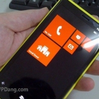 這是不是 Nokia 的 Windows Phone 8 新機？