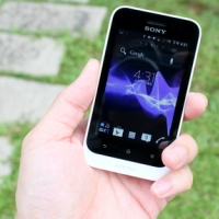 掌中迷你小精靈　Sony Xperia tipo 精巧實測 