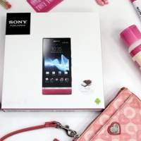 尖叫吧女孩，Xperia P 蜜桃粉紅色開箱！
