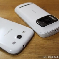 【開箱】NOKIA 808 PureView ! 實機日拍、夜拍照 vs. SIII、500D