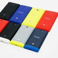 多彩 WP8　HTC 8X / 8S 發表：外型直擊