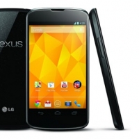 不畏颶風:Google 發表 Nexus 4 旗艦機