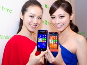 WP8 拔頭籌　HTC 8X 本週搭四大電信開賣