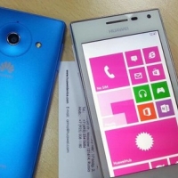 華為兩款 WP8 新機:W1 / W2 諜照流出