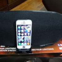 &lt;&lt;開箱分享&gt;&gt; JBL VENUE LT for iPhone5, iPod &amp; iPad