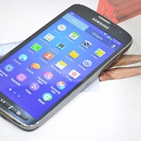 力拼 Xperia Z?防水 Galaxy S4 Active 水貨評測