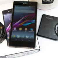 Sony Z1 新機開箱、QX10 鏡頭專用配件試用