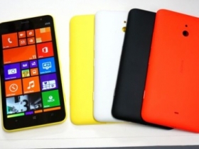大螢幕 拚低價：Nokia Lumia 1320 中階六吋機 