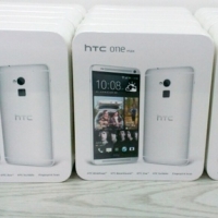 HTC One Max 全台開賣，首購排隊搶 Mini+