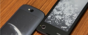 YotaPhone 1、2 代全面對比:雙面手機進化論