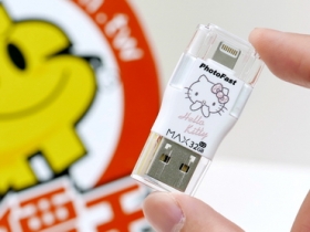 Photofast Hello kitty MAX Lightning 雙頭龍隨身碟開箱試用