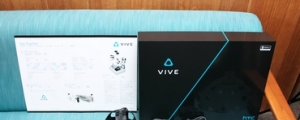 超多配件！HTC Vive 市售版開箱