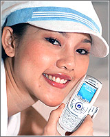 迷你滑蓋手機  Samsung  E808 輕盈登場
