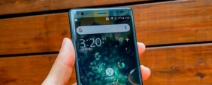 Sony Xperia XZ2 實測:電池續航力與充電速度