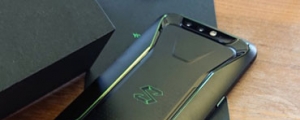 獨特外型、高階硬體規格,黑鯊遊戲手機簡易開箱!
