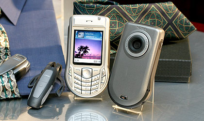 雙模智慧型手機 Nokia 6630　漫遊世界無障礙