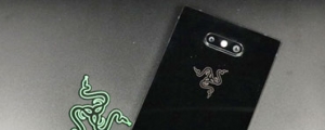 處理器升級、Logo 會發光，Razer Phone 2 電競手機火速開箱試玩