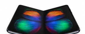 三星高層:已確認可能造成 Galaxy Fold 顯示異常的主因