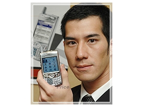 智慧手機 palmOne Treo 650　主推專業人士