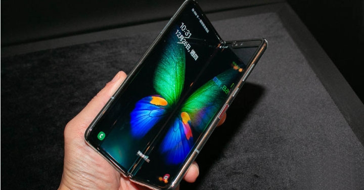 40 分鐘內完售！三星 Galaxy Fold 新春開紅盤