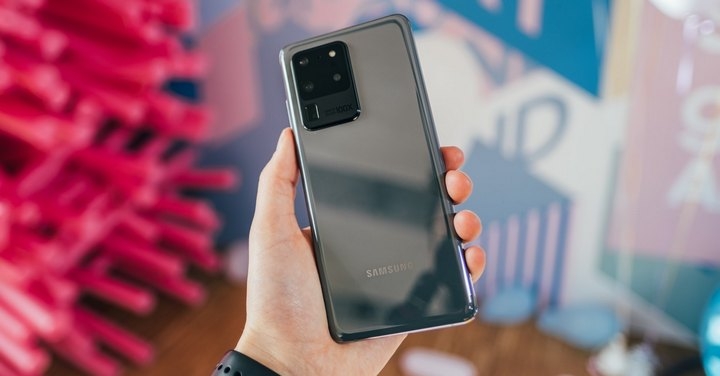 台灣也有份，三星將在全球推出 Galaxy Sanitizing Service 手機清潔消毒服務