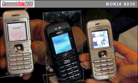 [2005 亞洲電信展] Nokia 摺疊、滑蓋新機搶頭香