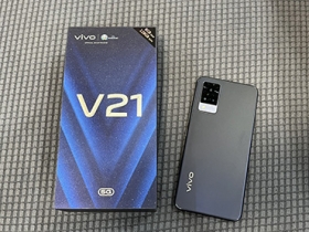 顏值性價兼具：vivo V21 5G 開箱測試