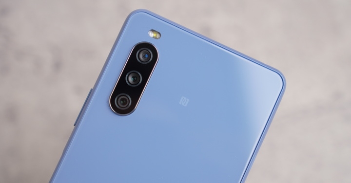 Sony Xperia 10 III 開箱評測！續航力升級的 5G 中階防水手機