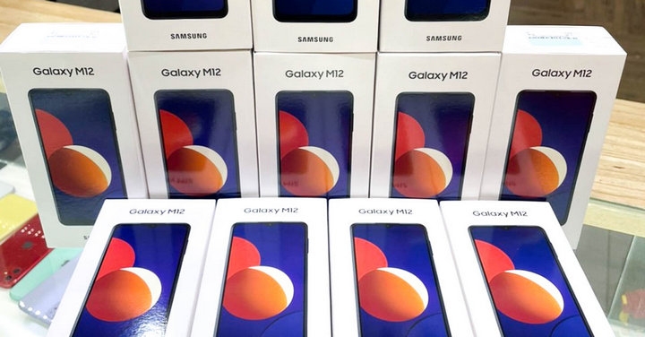 三星 Galaxy M12 超值大螢幕手機，這裡買最便宜！(7/21~7/27)