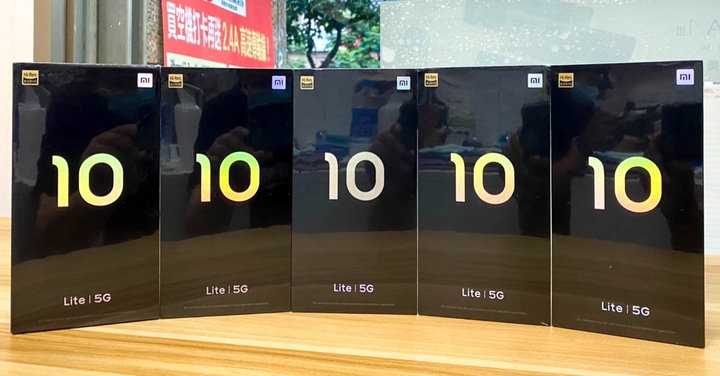 【獨家特賣】小米 10 lite 5G 驚爆降五千！256GB 大容量只要 $7,999～(限量搶購)