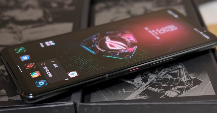 ROG Phone 5s Pro 到貨有降價！