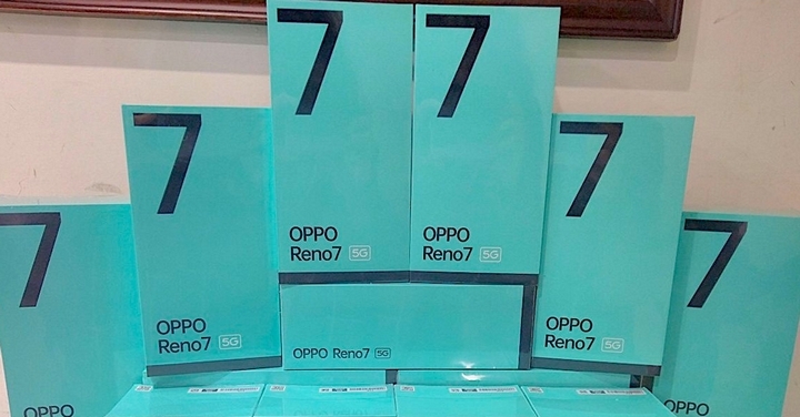 【獨家特賣】矚目登場 OPPO Reno 7 驚喜價 12,690 元 (3/11~3/17)