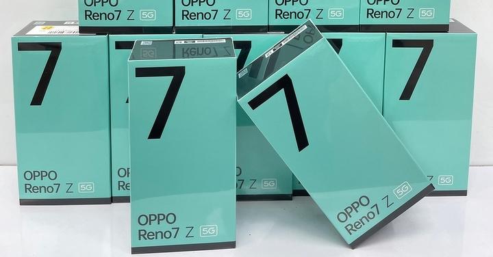 【獨家特賣】OPPO Reno 7Z 最美優惠價 8,990 元 (5/13~5/19)