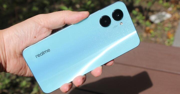 為 4G 吃到飽用戶而設的入門手機　realme C33 開箱體驗