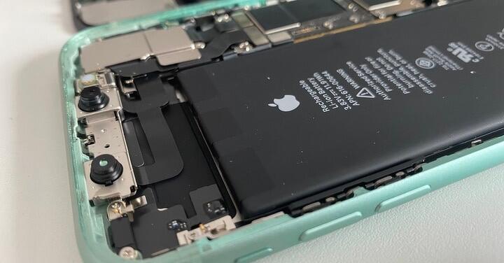 德誼數位推母親節優惠　換 iPhone 電池 990 元起