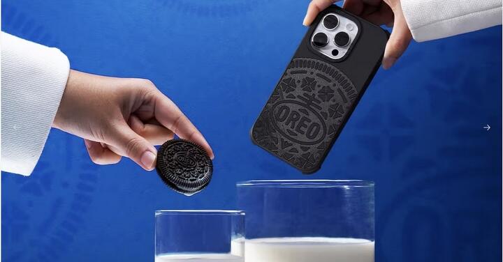 舔一舔再泡一泡  Oreo 聯名 Casetify 推出多款手機配件